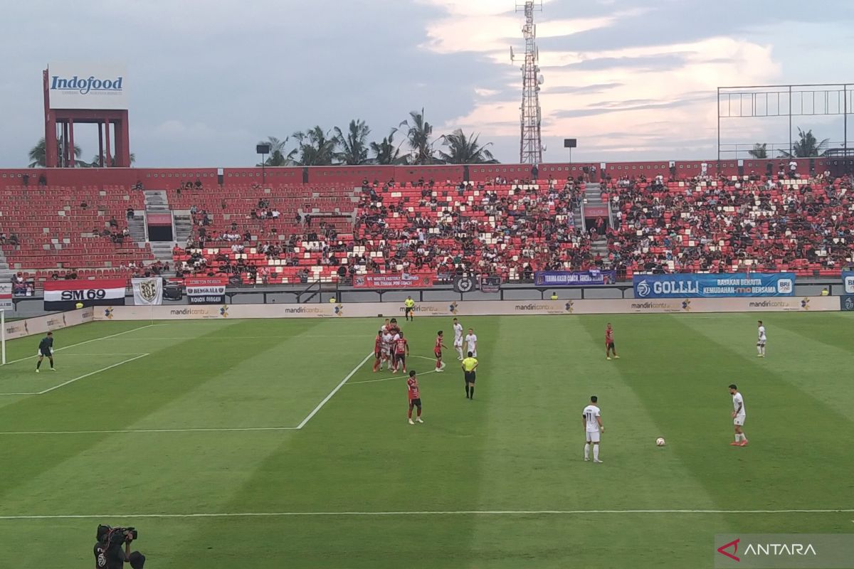 Bali United menyerah dari tamunya Madura United 0-2