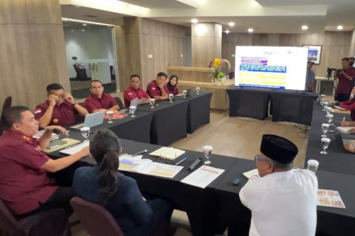 Gubernur Malut Sherly bersama Kanwil Kemenkum percepat pengesahan Koperasi Merah Putih