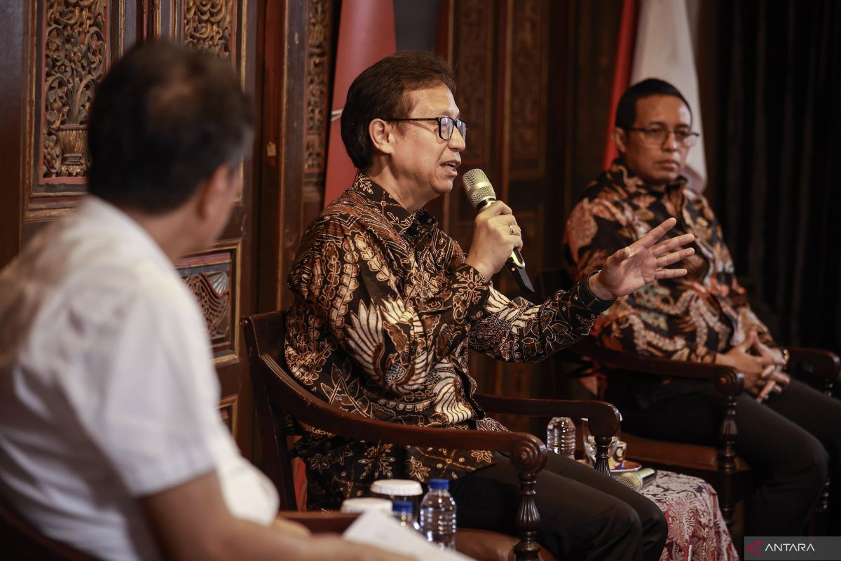 PCO tegaskan pemerintah berantas aksi premanisme, bukan ormas