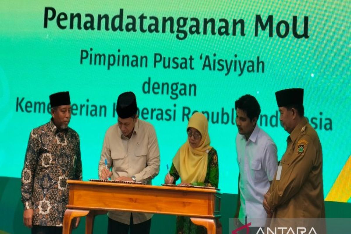 Wamenkop lakukan MoU penguatan koperasi dengan PP Aisyiyah