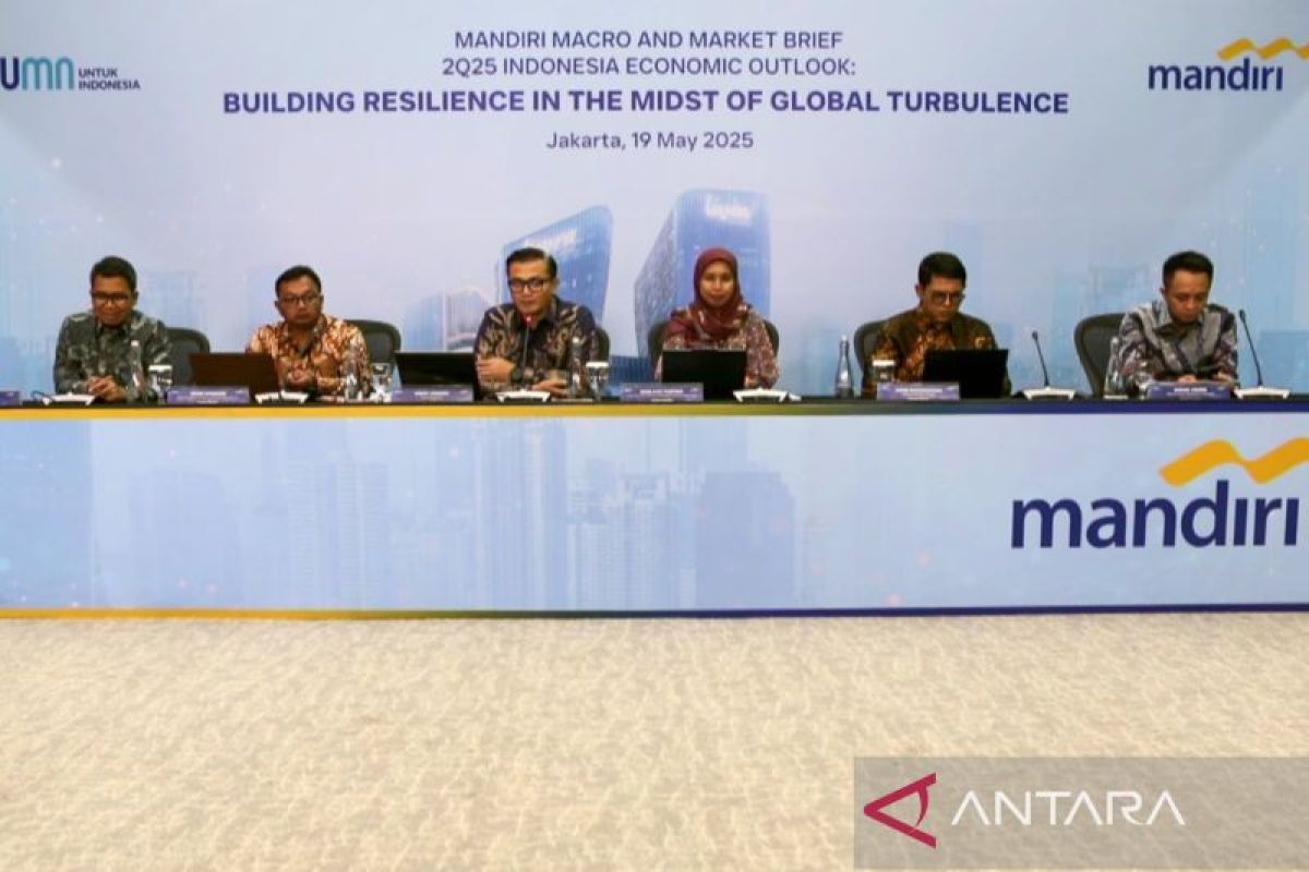 Tabungan masyarakat kelas bawah mulai membaik pada Mei 2025