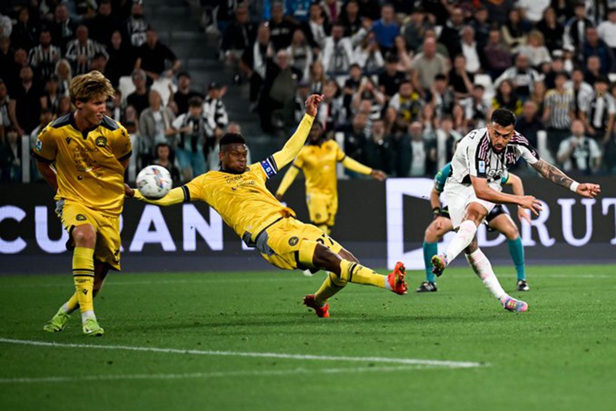 Juventus pertahankan peringkat empat setelah taklukkan Udinese 2-0