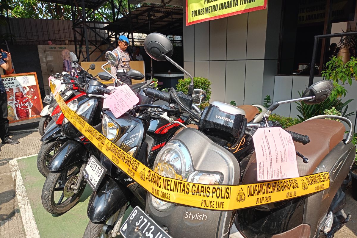 Hendak transaksi motor curian tiga remaja dibekuk polisi