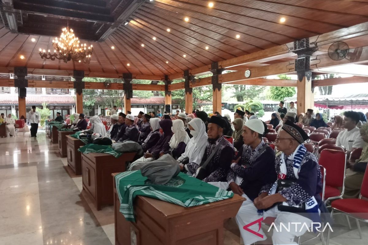 Kemenag mulai memberangkatkan jamaah calon haji asal Kabupaten Bantul