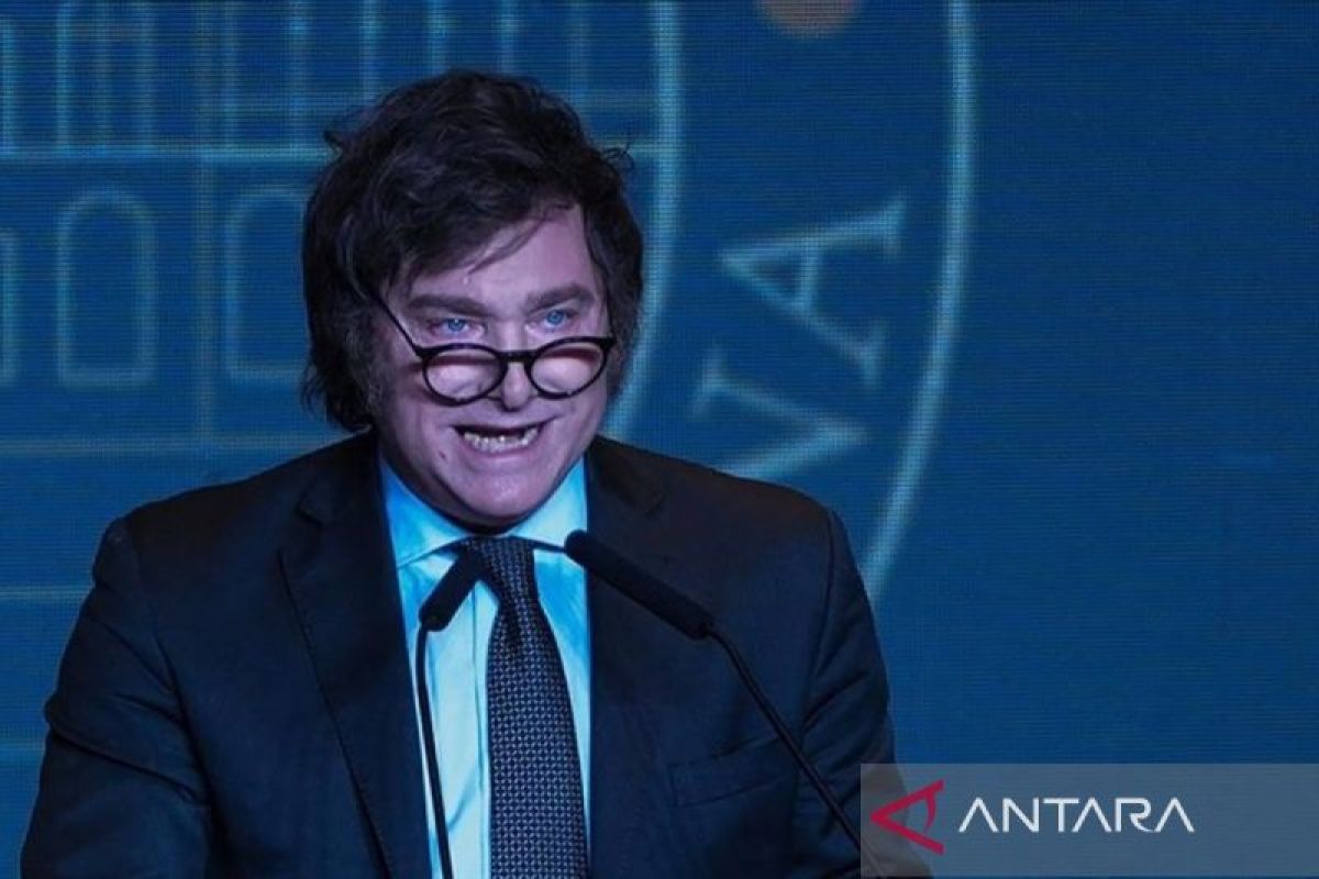 Presiden Argentina tuduh jurnalis sengaja memukulnya dengan mikrofon