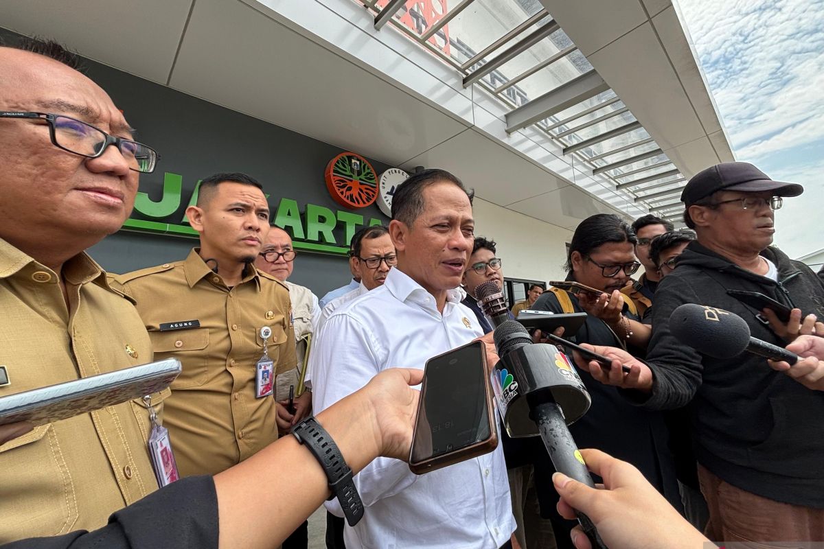 KLH minta Jakarta kejar pemilahan sampah untuk operasi RDF Rorotan