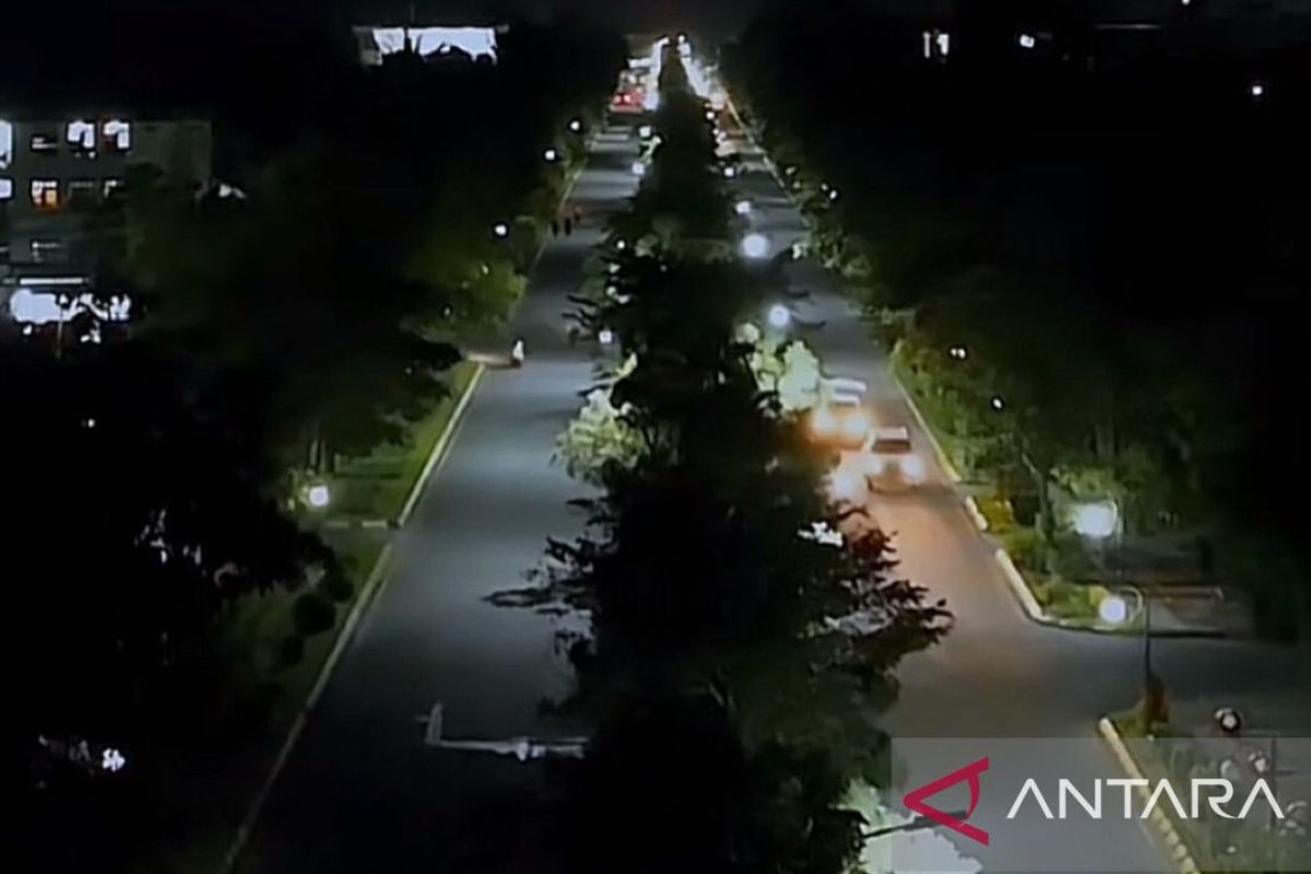 Pemkab Malteng  tambah 400 lampu jalan di Masohi