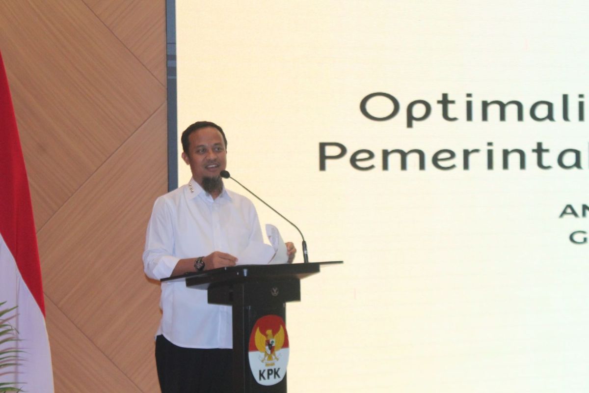 Gubernur Sulsel salurkan DBH sebesar Rp222 miliar bagi 24 kabupaten