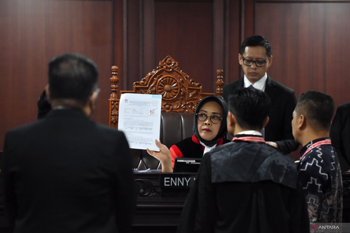 Guru asal Demak gugat UU Guru dan Dosen, minta usia pensiun diperpanjang