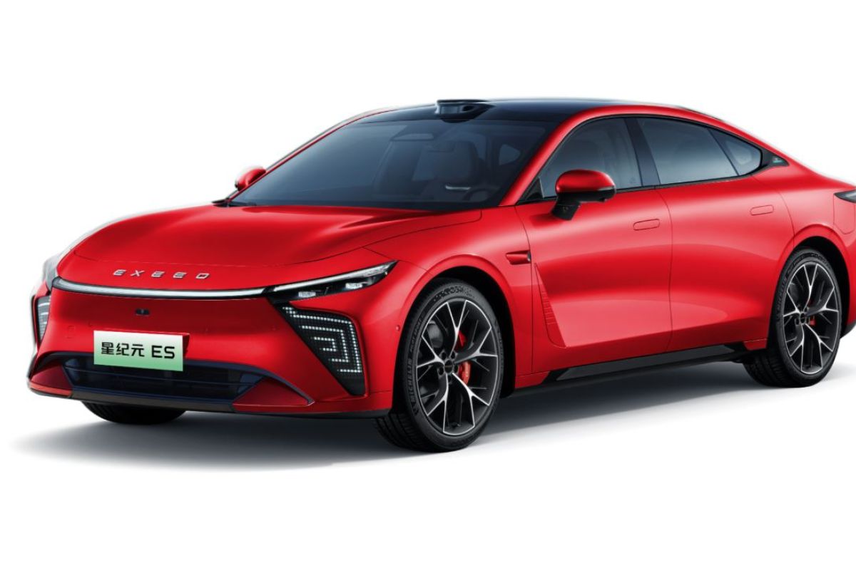 Chery luncurkan Exlantix 2025 bisa menjelajah hingga 710 km