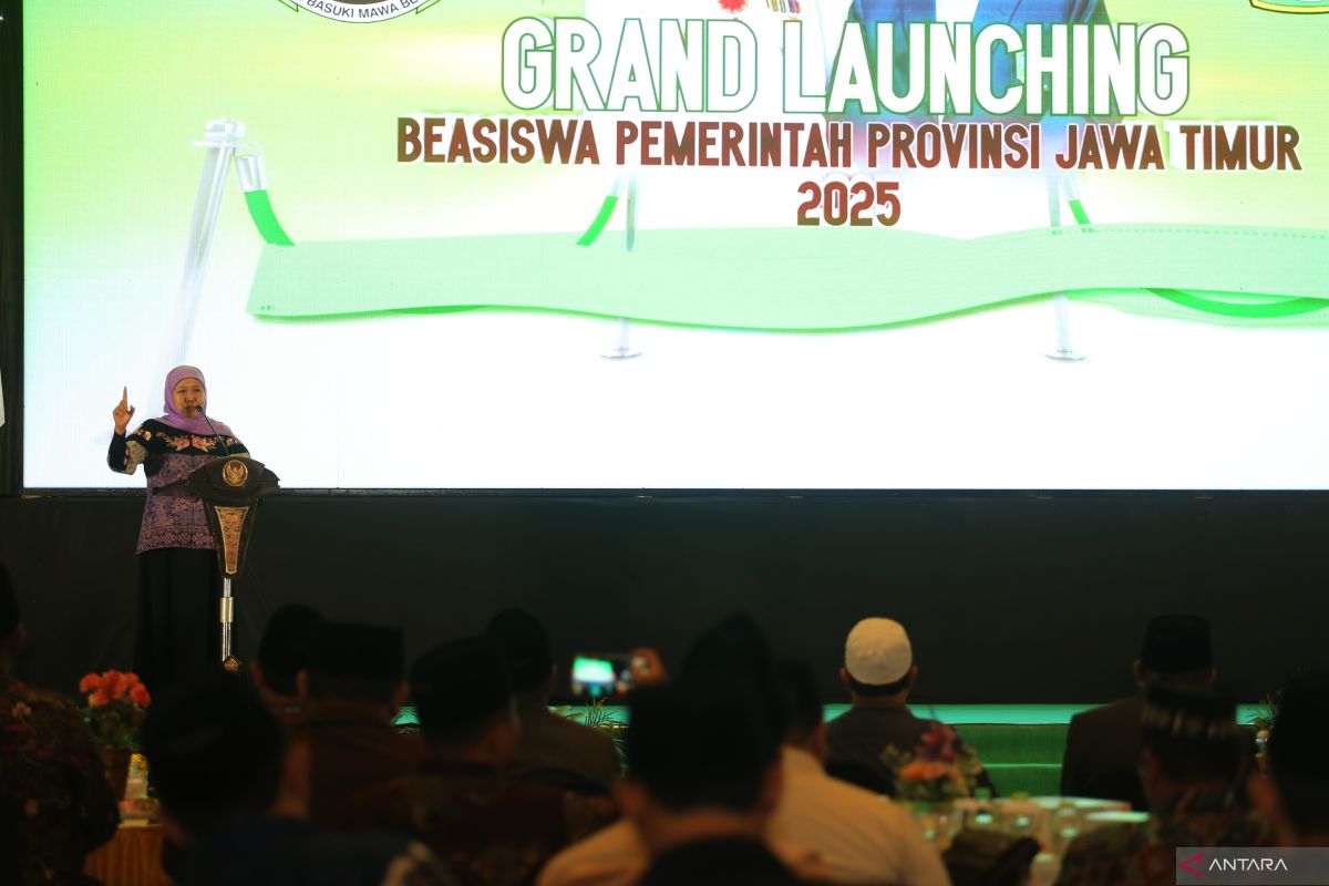 Peluncuran program beasiswa Pemprov Jatim