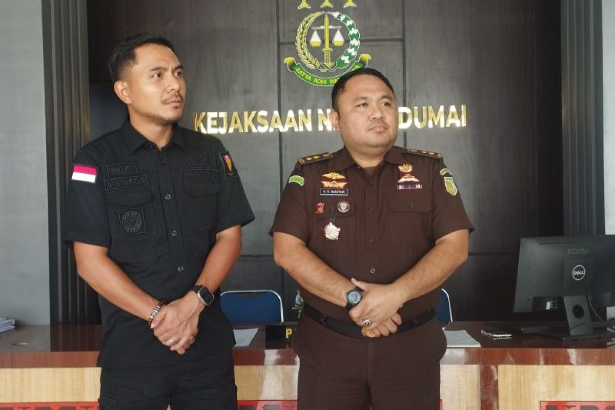 Kejari Dumai imbau warga kawal persidangan kasus Inong dengan tertib mematuhi aturan berlaku