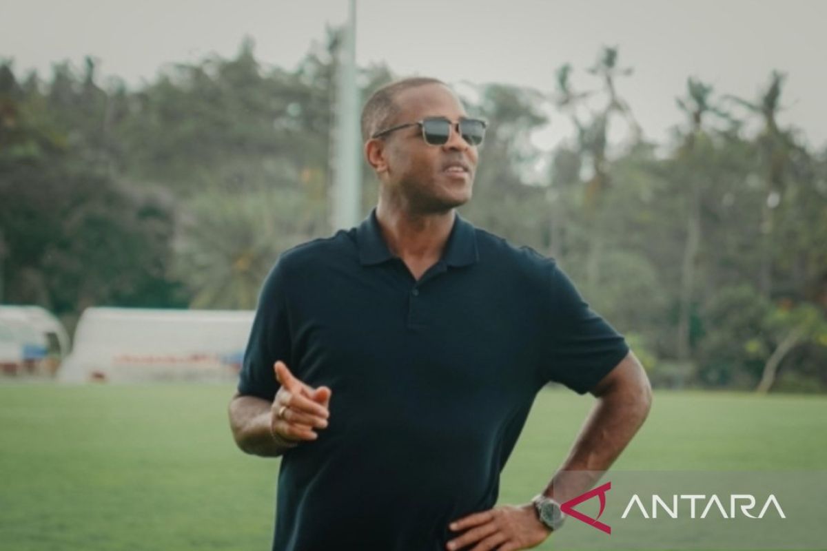 Patrick Kluivert bicara soal lapangan latihan yang dimiliki Bali United