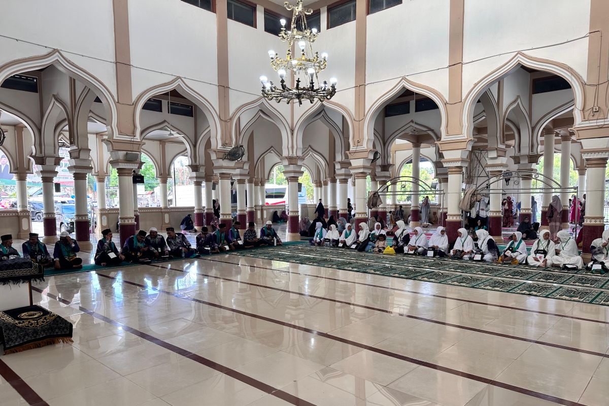 Kemenag ingatkan JCH Aceh Besar perbanyak konsumsi air putih