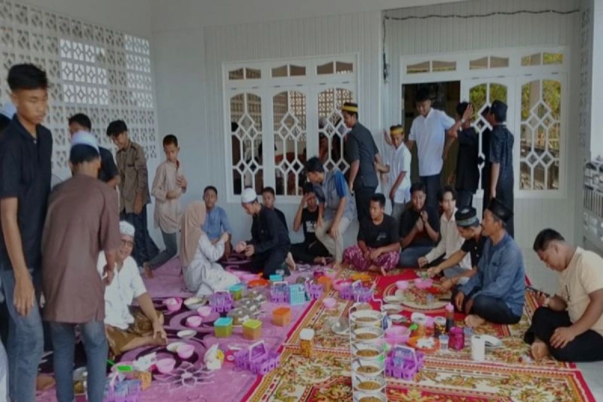 Ketua DPRD Kotabaru open Hause