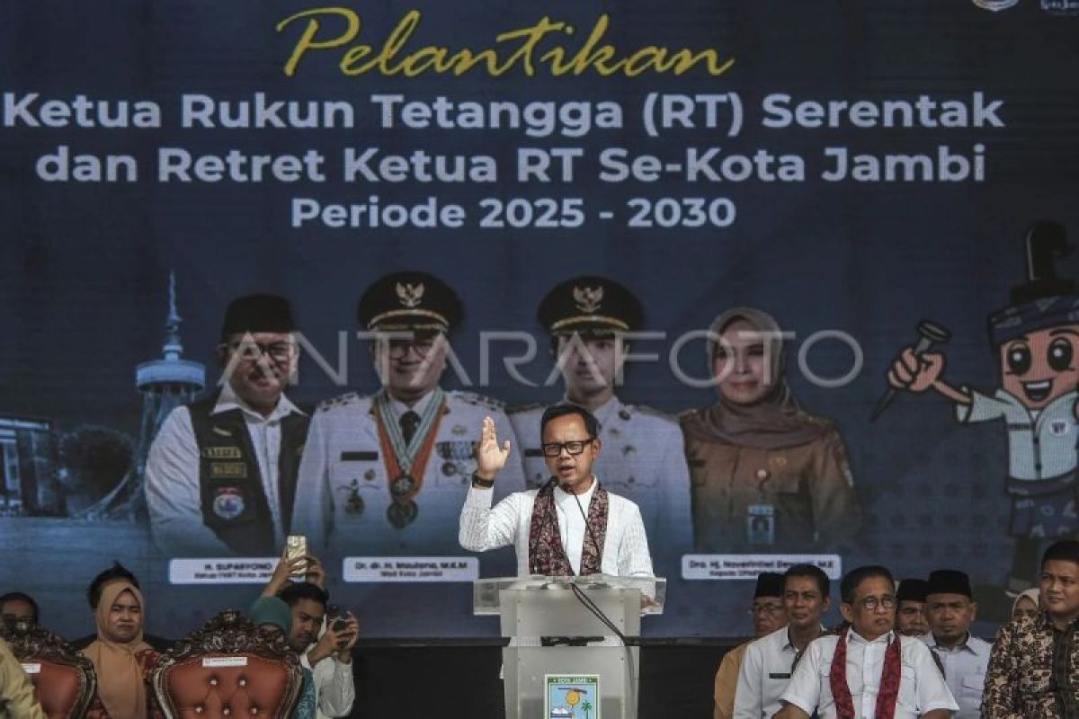 Pelantikan 1.650 Ketua RT serentak di Jambi