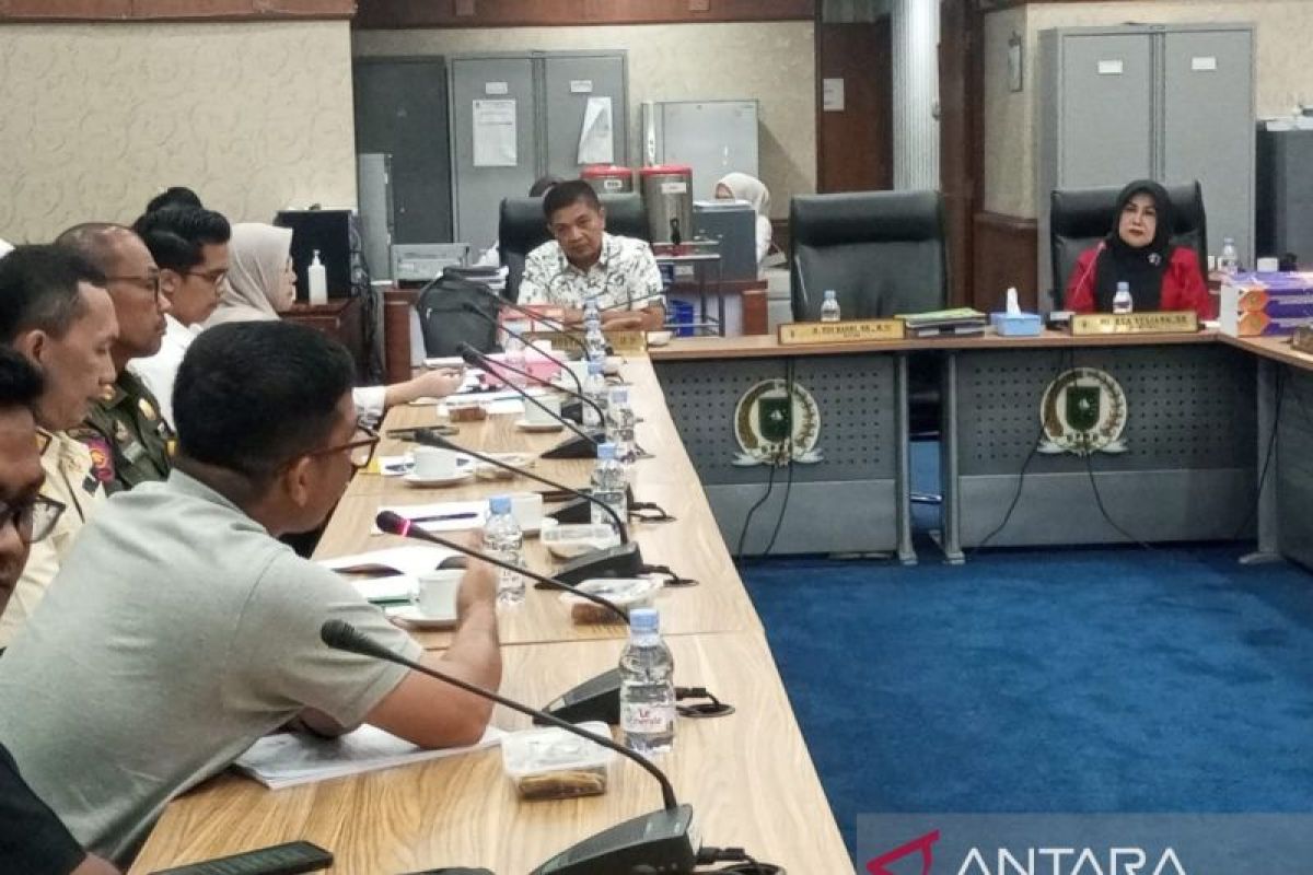 Pengembang perumahan Proyek PSN sampaikan klarifikasi ke DPRD Riau usai disidak