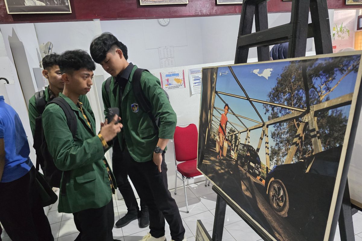 Puluhan mahasiswa UMI Makassar kulik lebih jauh LKBN ANTARA