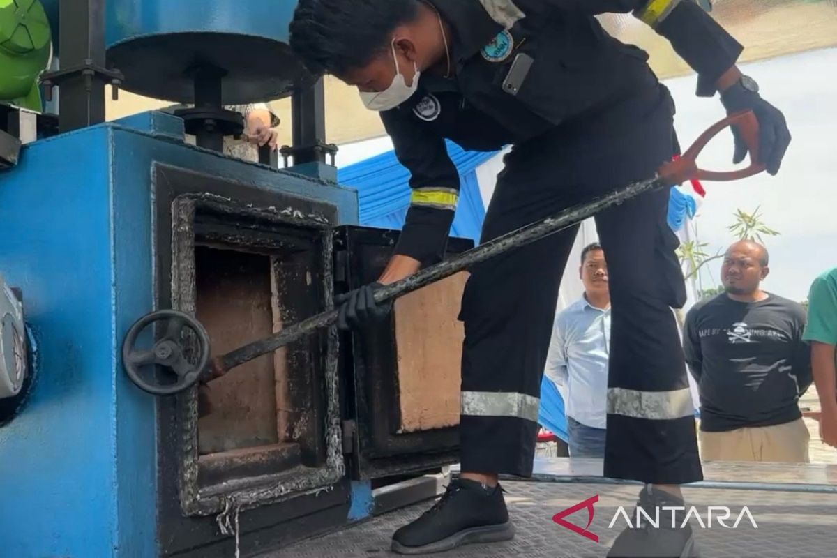 BNN Riau musnahkan 28 ribu butir ekstasi dan sabu hasil sitaan