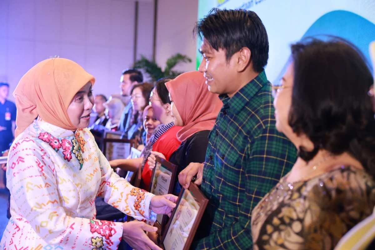 14 badan usaha di Makassar raih penghargaan dukung JKN lewat CSR