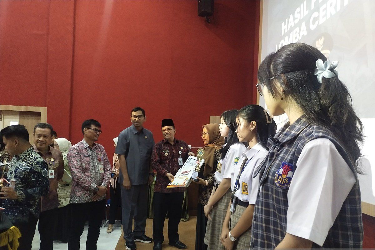 Wali Kota Jambi  Maulana sebut literasi baca tingkatkan SDM