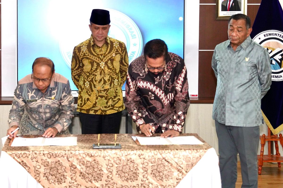 Mentrans ingin warga lokal tidak sekedar jadi penonton di tanah sendiri