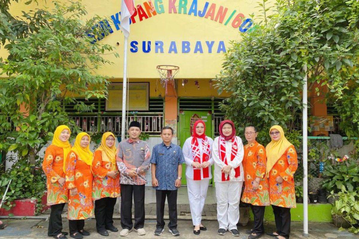 WITT Jatim sosialisasi bahaya rokok di Surabaya