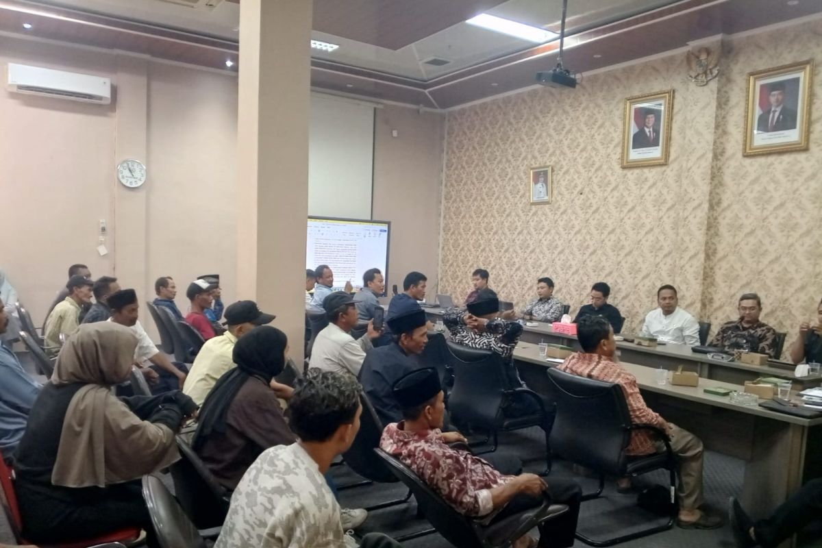 Pemkot Serang kaji tuntutan warga terdampak normalisasi Sungai Cibanten