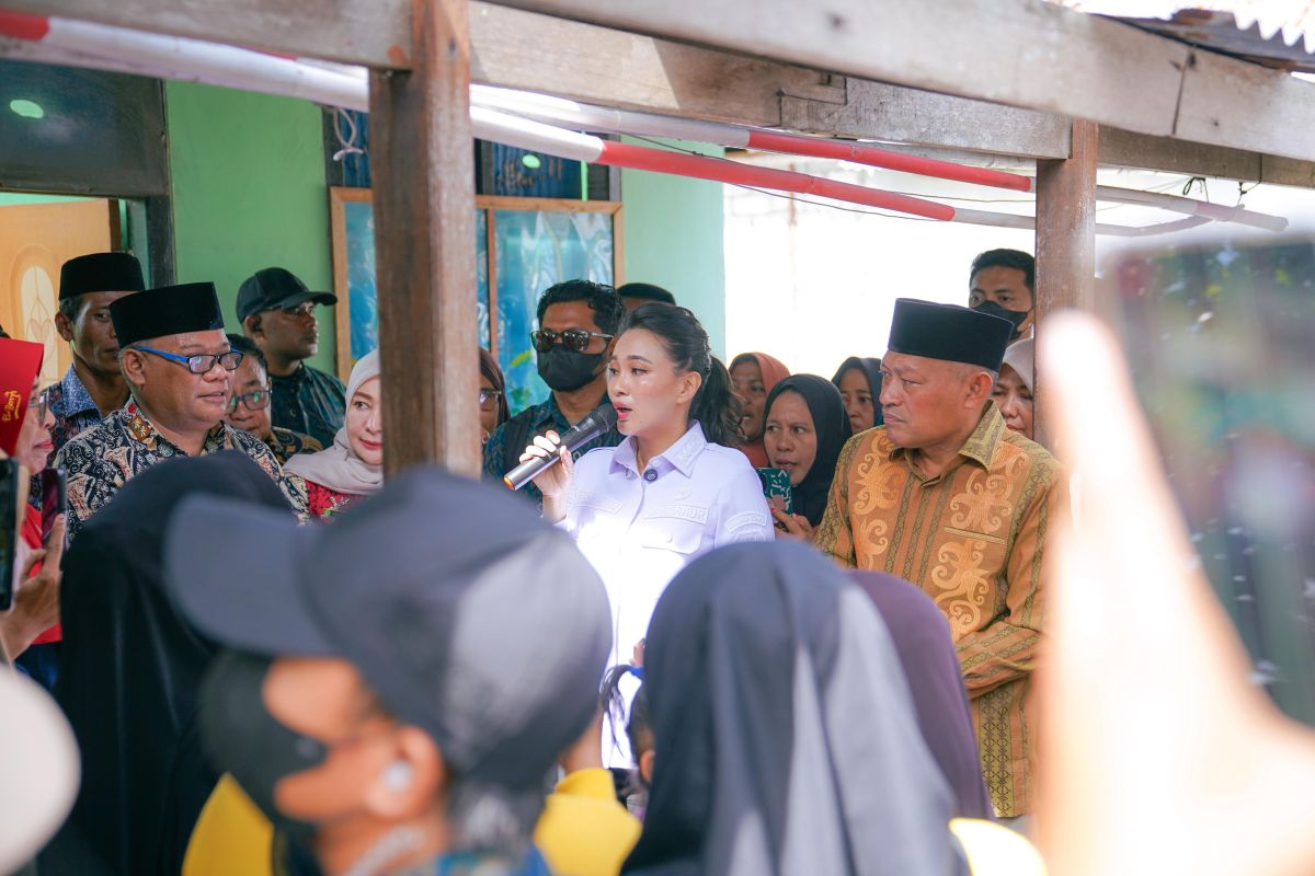 Gubernur Malut  tinjau lokasi puting beliung di Guraping