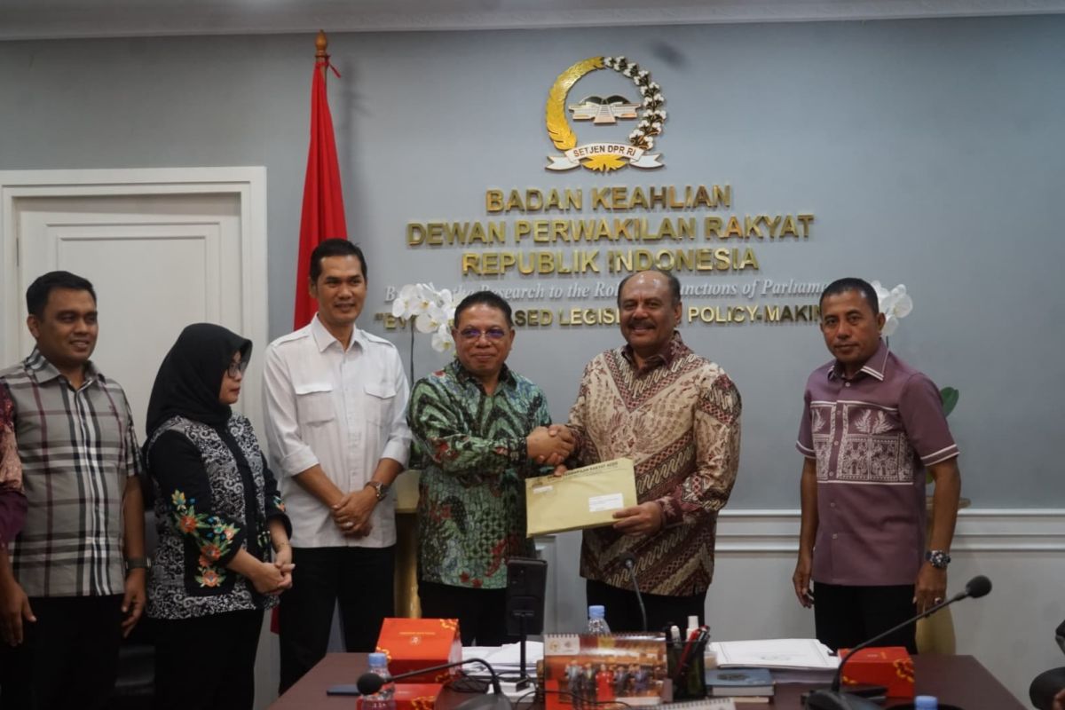 Draf rancangan revisi UU Pemerintahan Aceh diserahkan ke DPR RI