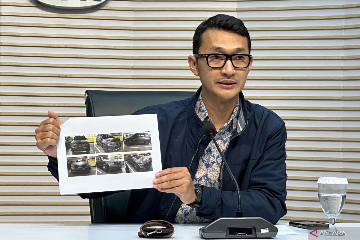KPK geledah tujuh lokasi terkait kasus Kemenaker, sita delapan mobil