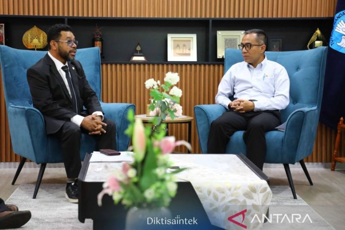 Mendiktisaintek: Pemerintah percepat pendidikan tinggi berkualitas di Papua