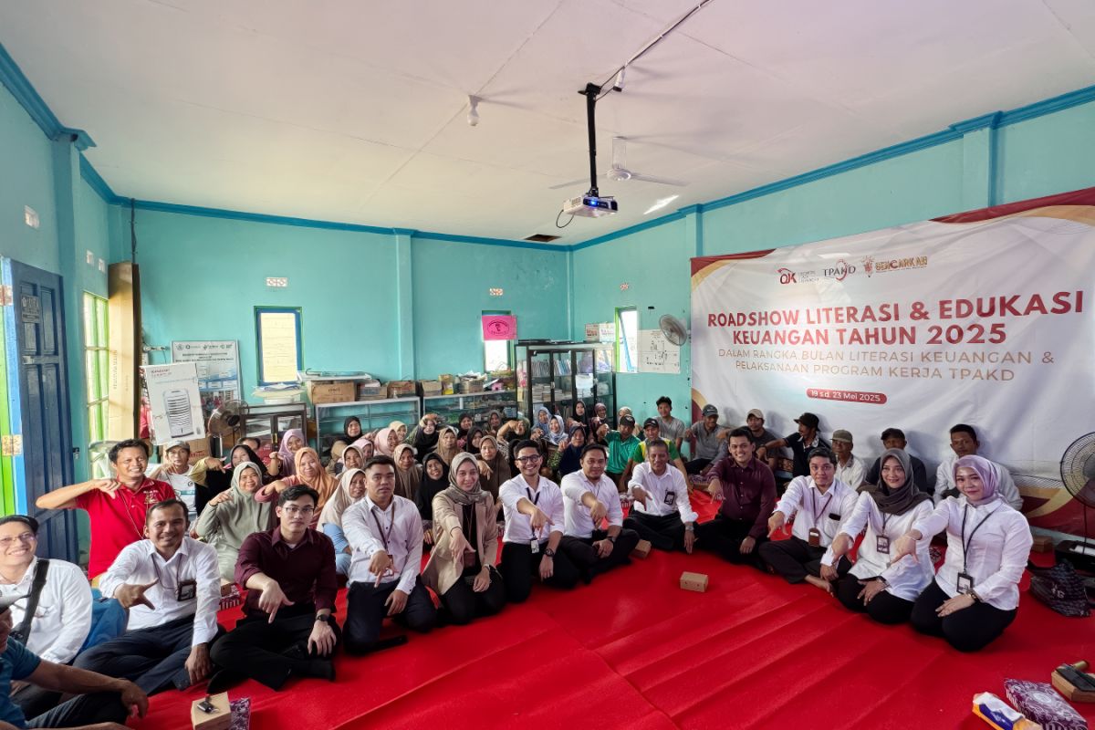 Bank Kalsel edukasi kelompok nelayan soal literasi keuangan