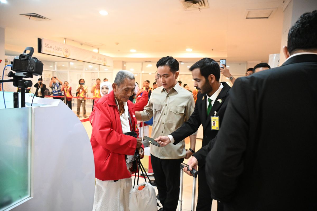 Gibran sebut Fast track bukti nyata peningkatan layanan haji