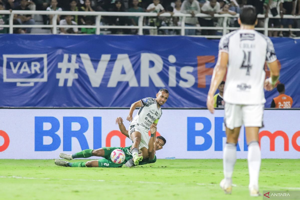 Stefano sebut penampilan gemilang Adilson Maringa bantu tim taklukan Persebaya