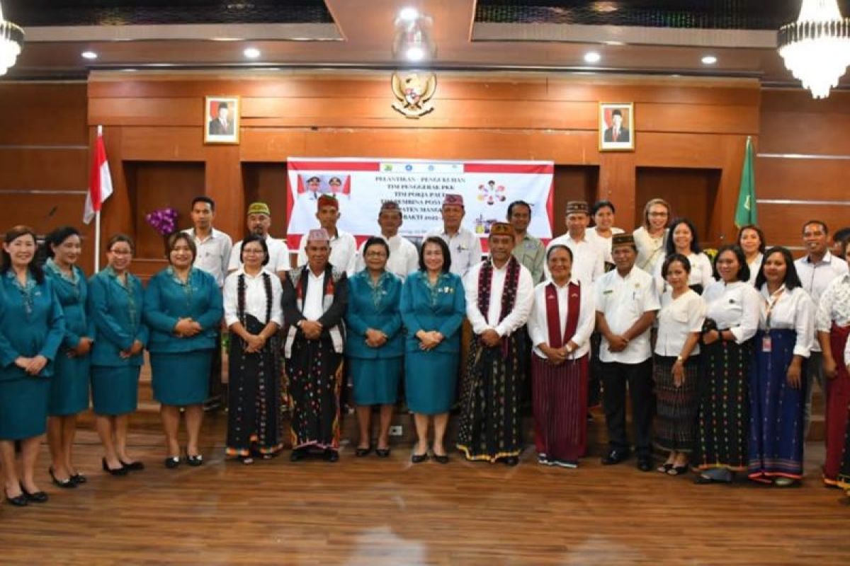 Bupati Manggarai tekankan pentingnya kolaborasi kepada anggota TP PKK