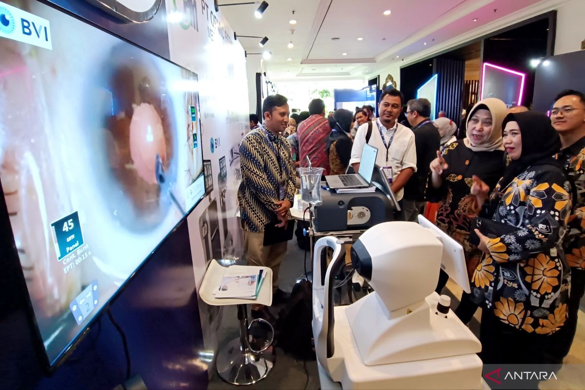 Kadinkes: Seminar Klinik Mata Tritya tambah wawasan tenaga medis Surabaya
