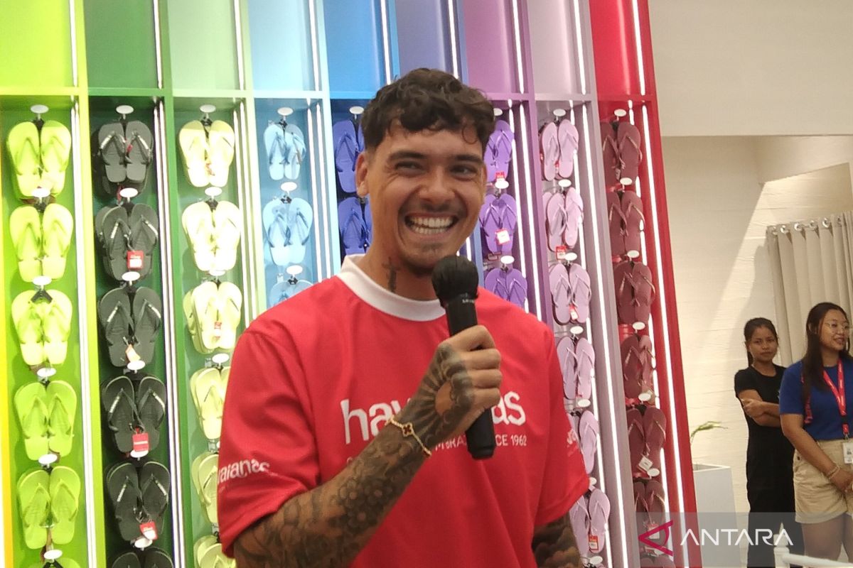 Shayne Pattynama ungkap masih berstatus tanpa klub