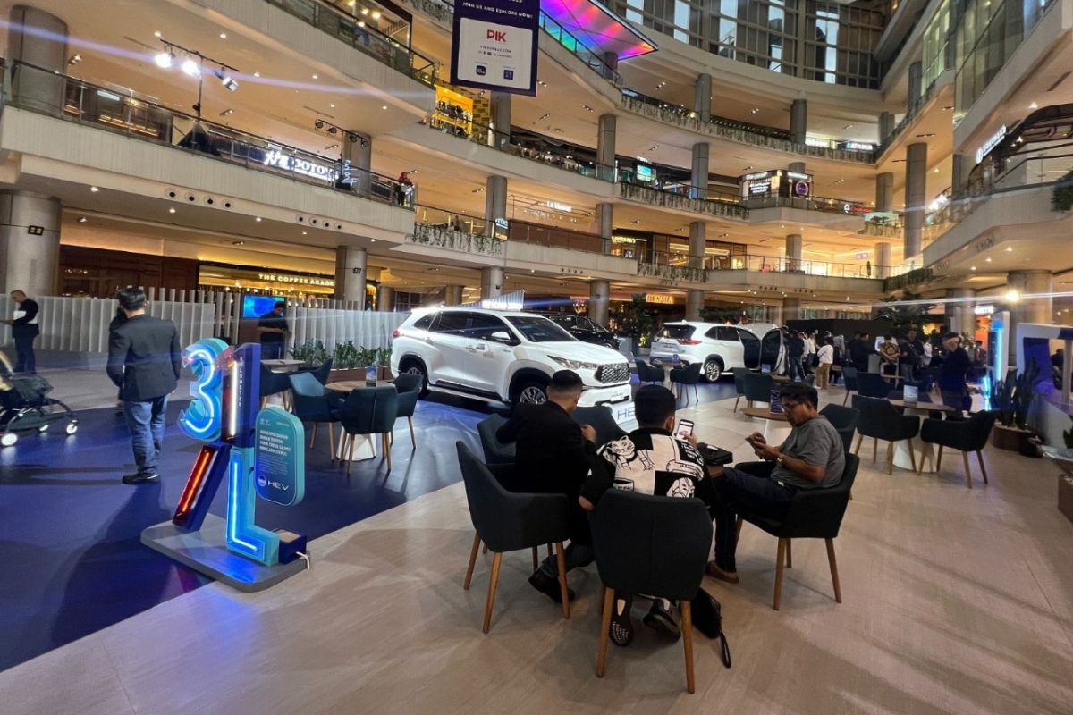 Toyota Space: Lebih dari Sekadar Mobil, Gerbang Menuju Gaya Hidup Berkelanjutan!