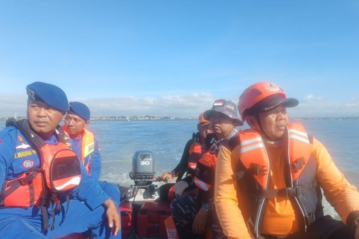 SAR gabungan Banyuwangi cari dua nelayan tenggelam