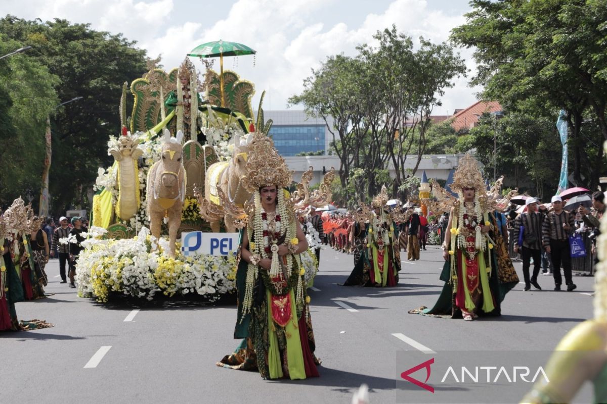 Legenda Sawunggaling buka Surabaya Vaganza 2025