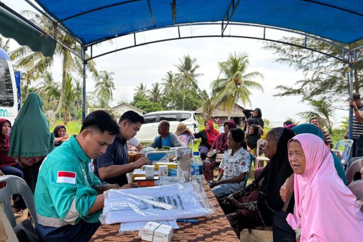 Ratusan warga Kundur berobat gratis di Mobil Sehat Timah