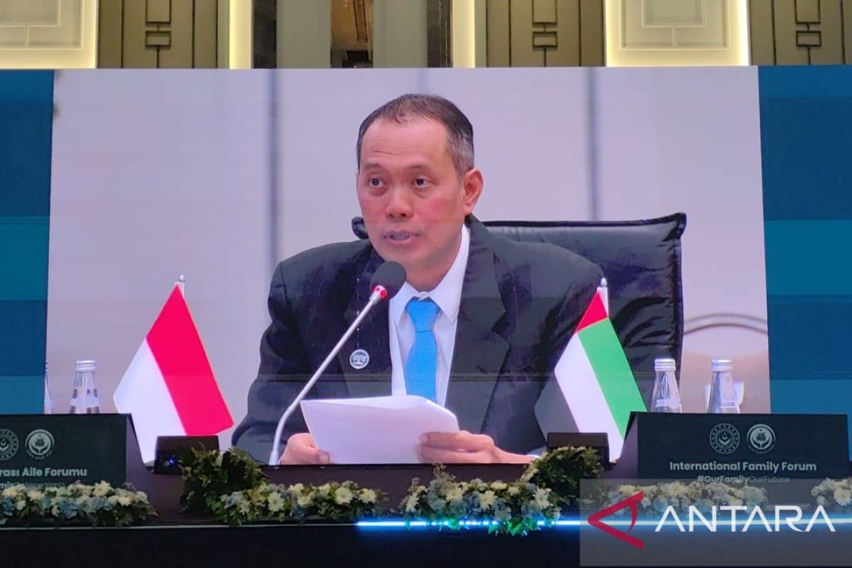 Indonesia presents family development strategies in Istanbul