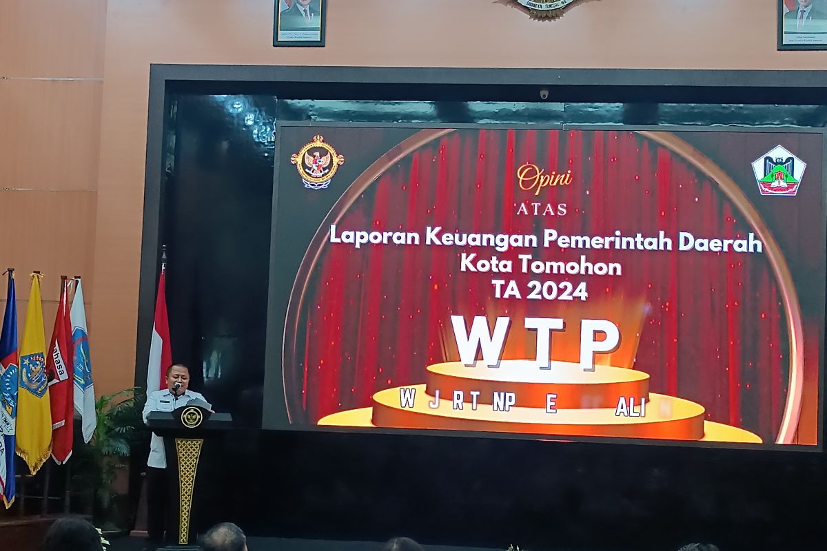 BPK serahkan LHP atas LKPD 12 entitas pemkab dan pemkot di Sulut