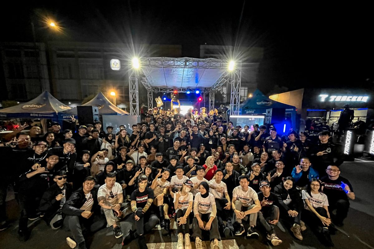 Tracker luncurkan dua produk apparel berkendara