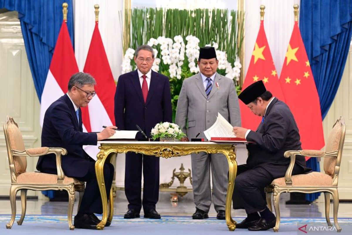 Indonesia, China ink MoUs strengthening industrial supply chains