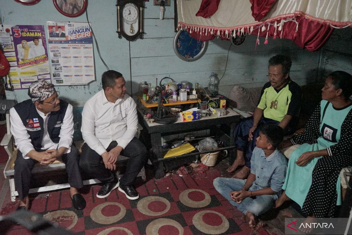 Mensos tinjau rumah calon siswa Sekolah Rakyat di Riau, pastikan program tepat sasaran