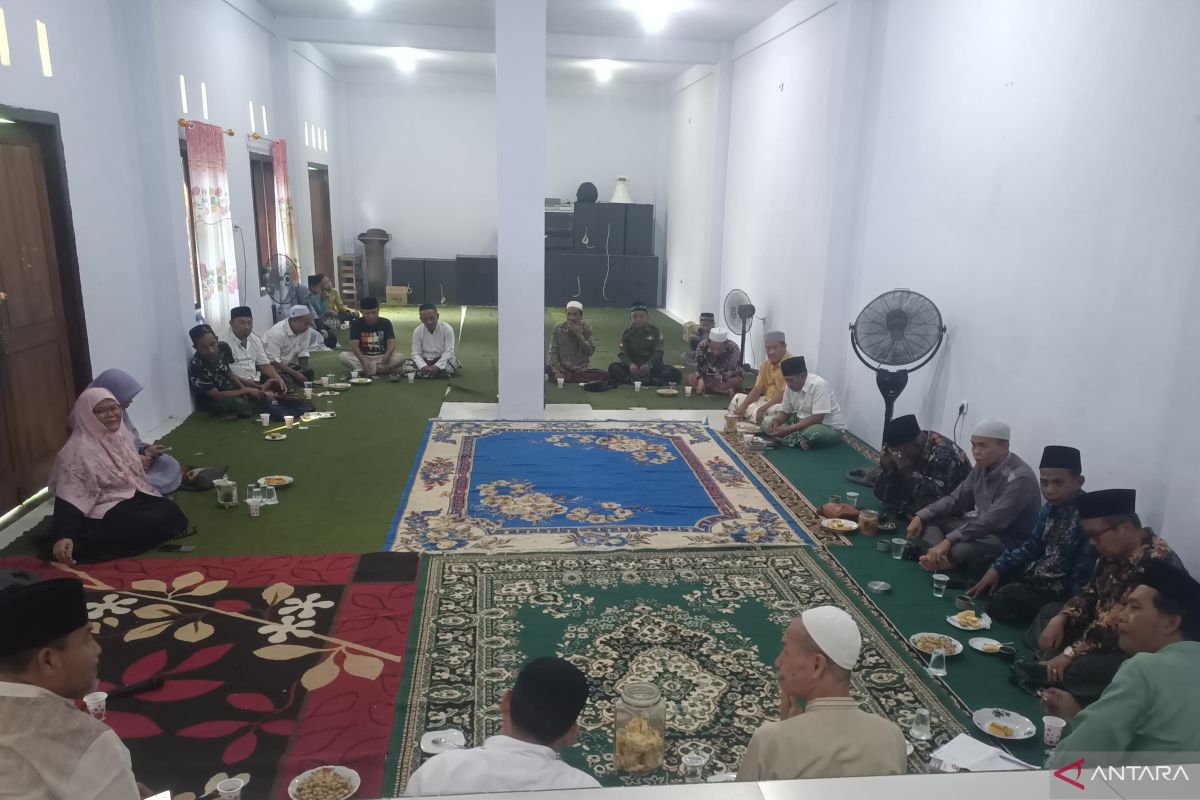Forum Peduli Situbondo segera temui Khofifah terkait penghapusan hibah