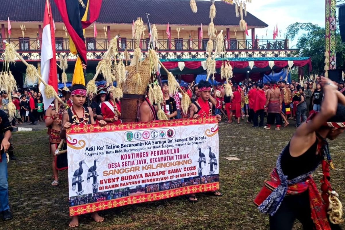 Polres Bengkayang meningkatkan pengamanan festival Berape Sawa 2025