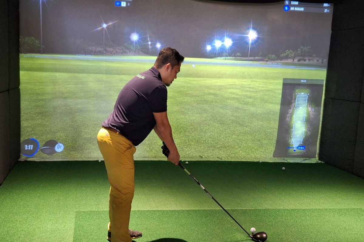 Jenema proyektor kembangkan teknologi virtual golf